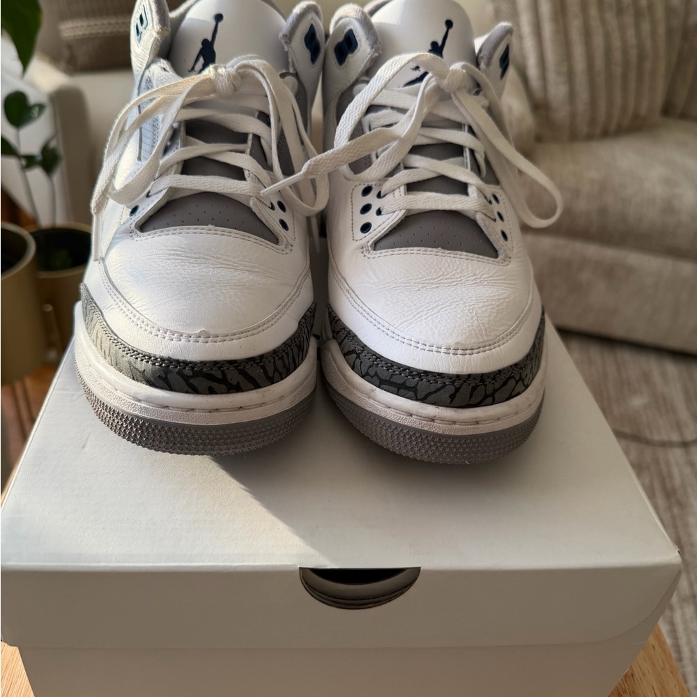 Jordan Retro 3 Midnight Navy (Preloved) - Picture 4 of 12